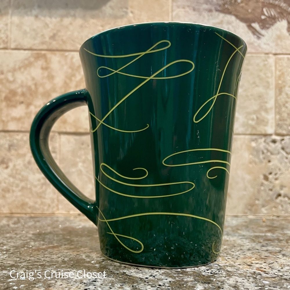 Starbucks 2020 Limited Edition Holiday Mug. - Picture 3 of 8